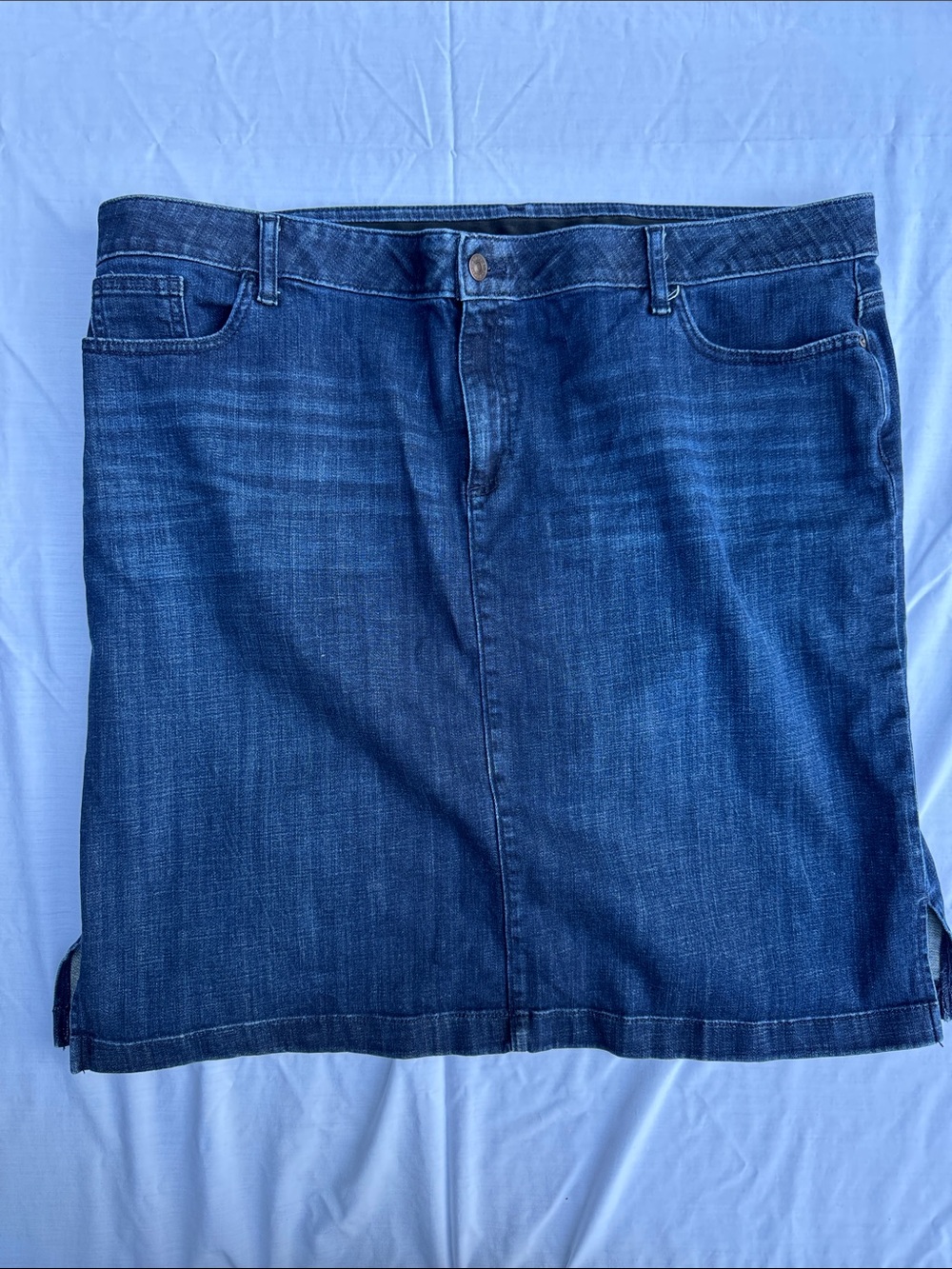 Chico's dark wash denim skirt , straight for size 4/chicos